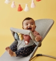 BABYBJORN - leżaczek BLISS 3D Jersey - Jasny Szary + Zabawka BALANCE - Soft Friends