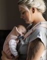 BABYBJORN MINI 3D Mesh – nosidełko, Perłowy Różowye