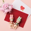 SONNY ANGEL Mini laleczka - GIFTS OF LOVE limited