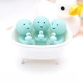 SMISKI Mini laleczka świecąca w ciemności - BATH