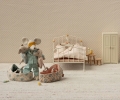MAILEG Myszka dzidziuś w nosidełku - BABY in CARRY COT BLUE