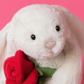 JELLYCAT Pluszowy kremowy króliczek z różą 31cm