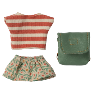 MAILEG Ubranko dla myszki starszej siostry 13cm - CLOTHES and BAG GREEN