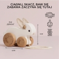 LE TOY VAN Drewniany króliczek na kołach | zabawka do ciągnięcia